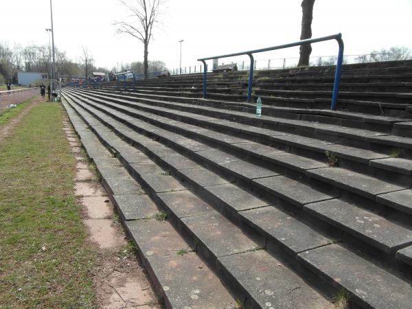 Südstadion am Haidekamp Nebenplatz - Gelsenkirchen-Ückendorf