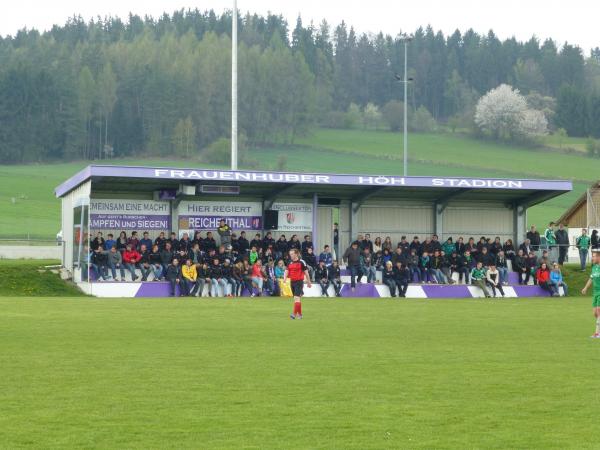 Frauenhuber Höh Stadion - Reichenthal