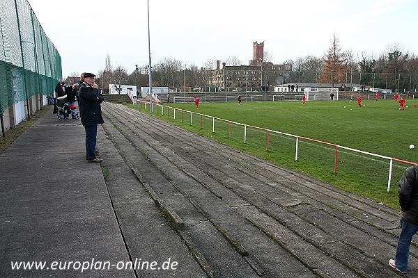 Stadion Böllberger Weg - Halle/Saale-Gesundbrunnen