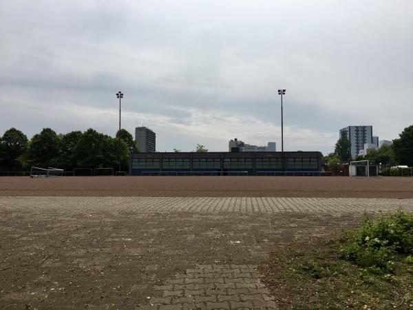 Sportplatz Gesamtschule Eil - Köln-Porz-Eil