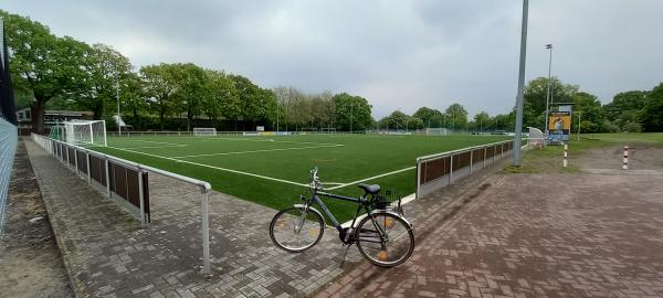 Edmund-Plambeck-Stadion Nebenplatz 1 - Norderstedt-Garstedt