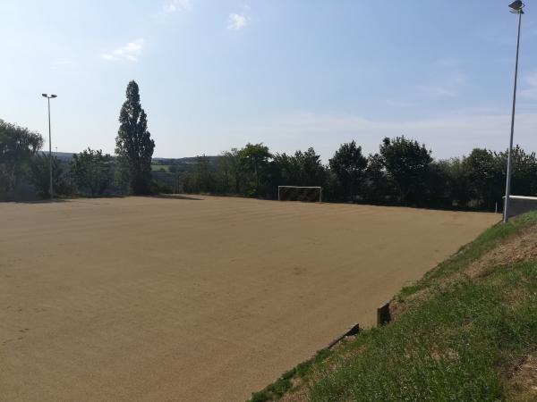 Sportplatz auf dem Eisenkopf - Neuleiningen