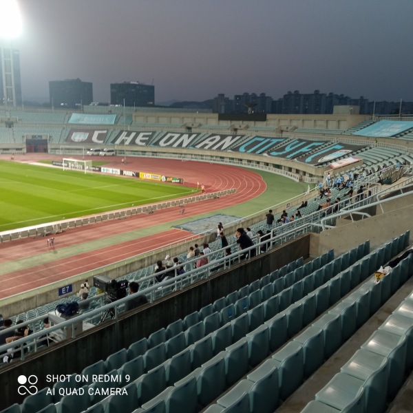 Cheonan Stadium - Cheonan