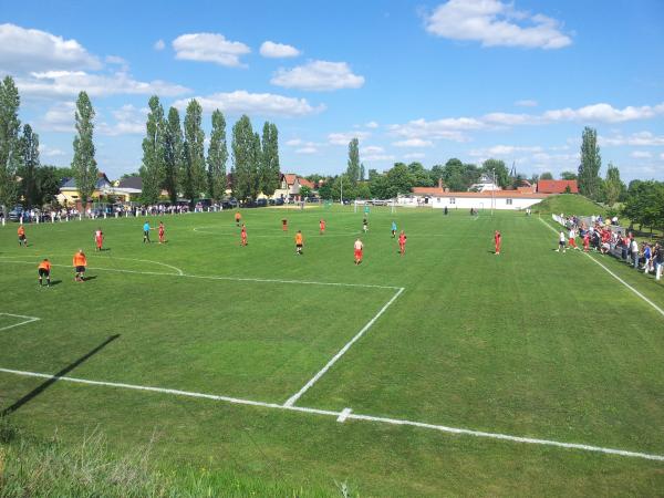 Sportplatz Alperstedt - Alperstedt