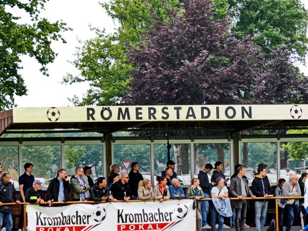 Römerstadion - Salzkotten-Mantinghausen