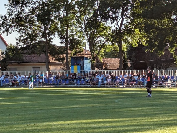 Akasztó sportpálya  - Akasztó