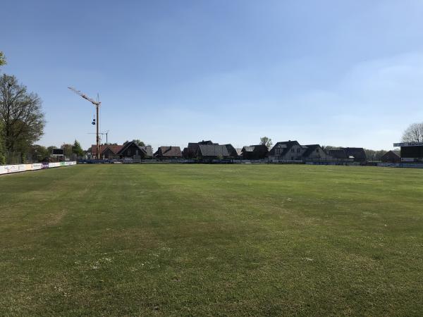 Sportplatz im Dorf - Hopsten-Halverde