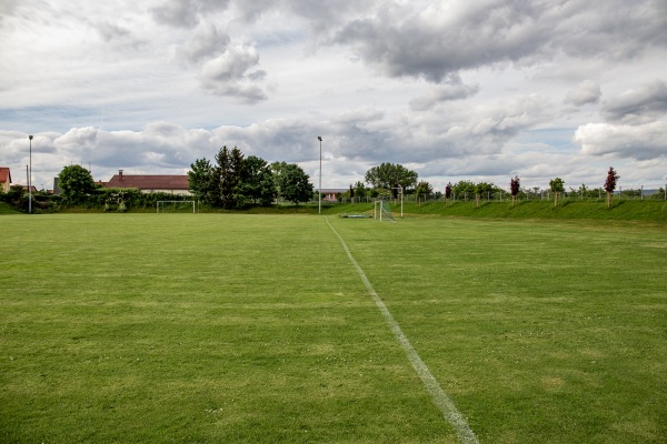 Sportanlage Heimstraße Platz 2 - Hirschaid-Sassanfahrt