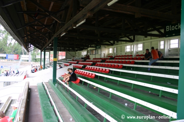 Stadion an der Lohmühle - Lübeck