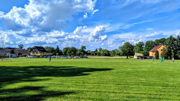 Fotbalové hřiště SK Skaly - Skaly