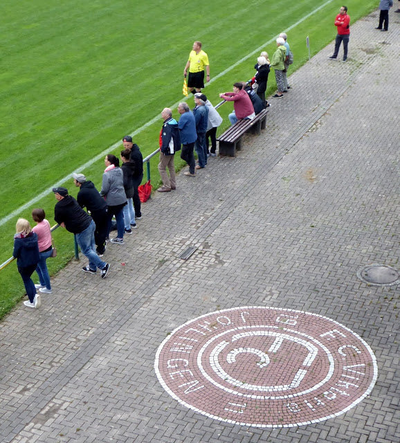 Stadion an der Jahnstraße - Walzbachtal-Jöhlingen