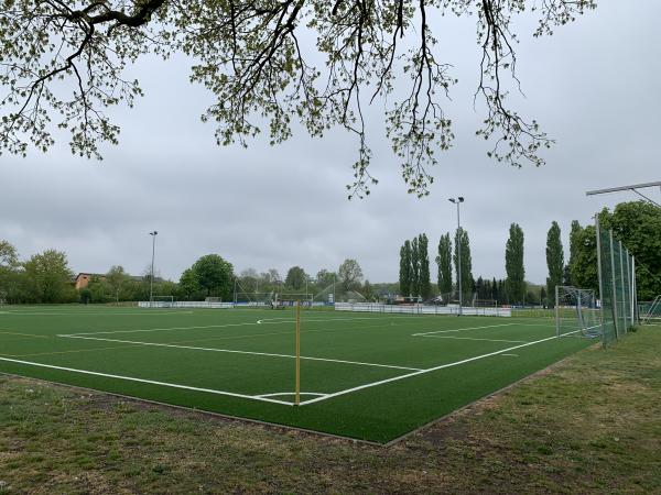 Friedrich-Ludwig-Jahn-Sportplatz 3 - Schöneiche bei Berlin