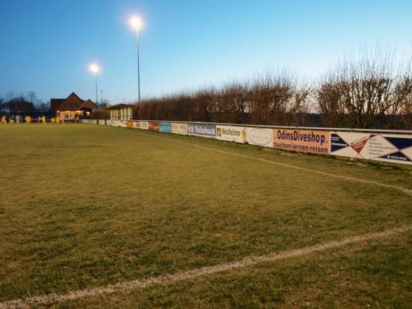 Stadion an der Antonius Kapelle - Bad Wünnenberg-Fürstenberg