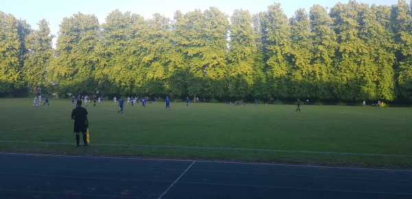 Sportplatz im Schloßgarten - Plön