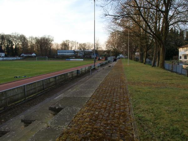 Erich-Martens-Stadion - Bünde/Westfalen-Ennigloh