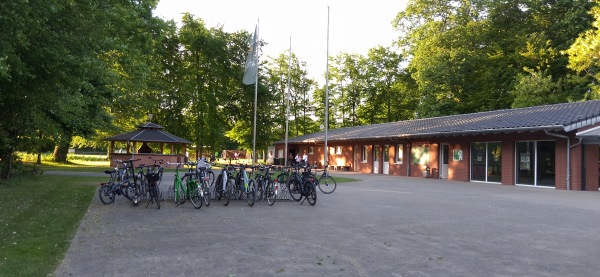 Sportplatz Issum - Issum