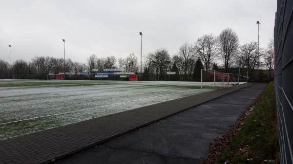 Sportplatz Landwehr - Wiehl-Drabenderhöhe