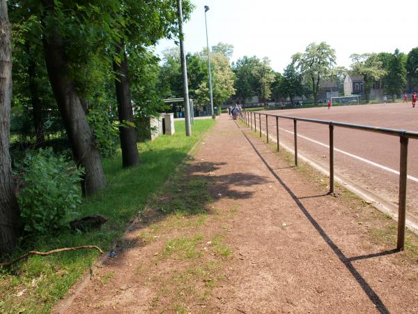 Sportplatz Duisburger Straße - Oberhausen/Rheinland-Alt-Oberhausen