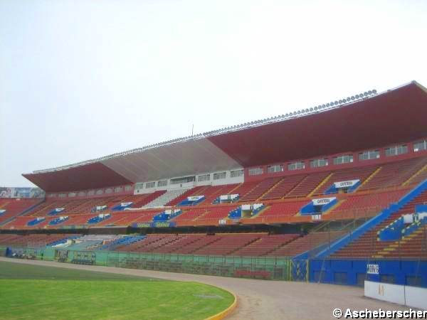 Estadio Nacional del Perú - Lima