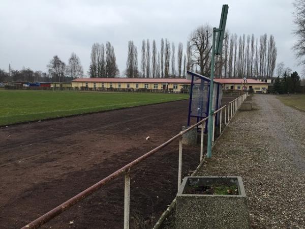 Sportgelände am Betriebsbahnhof - Berlin-Schöneweide