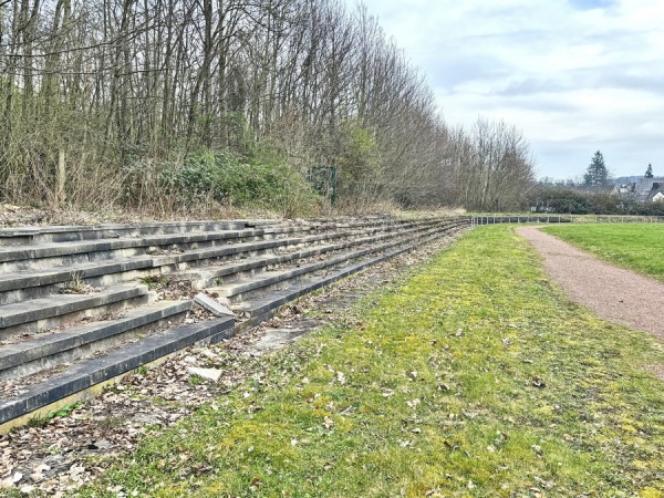 Sportzentrum Binnerfeld-Stadion - Arnsberg-Neheim