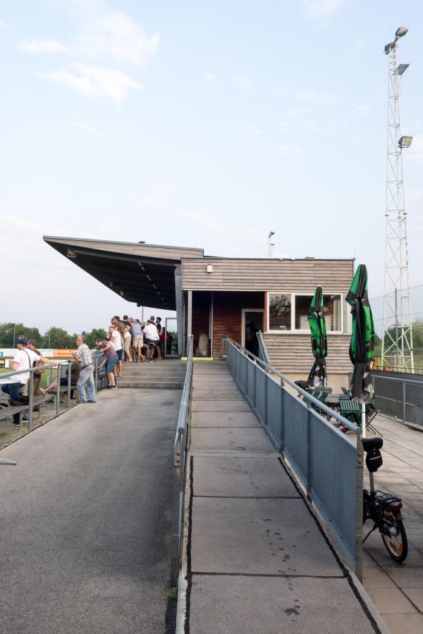 Sportplatz In Wiesen - Wolkersdorf