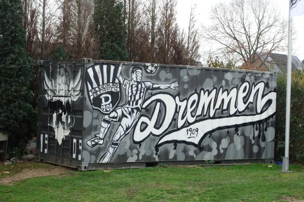 Rheinlandkampfbahn Nebenplatz - Heinsberg-Dremmen