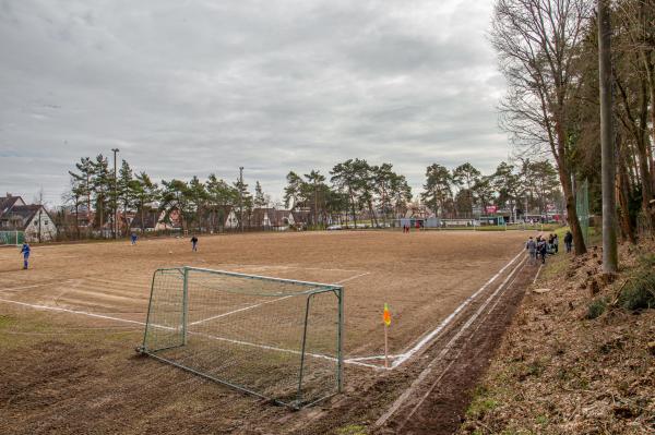Stadion Schallershofer Straße Nebenplatz - Erlangen-Büchenbach