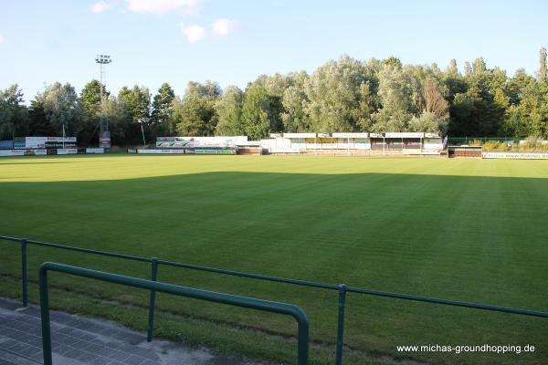Gemeentelijk Sportcentrum Doelvelden Luc De Rijk Stadion - Berlaar