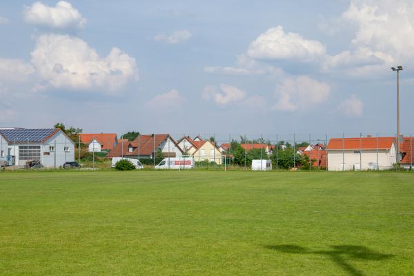 Sportanlage Zum Kalvarienberg Platz 2 - Lauterhofen