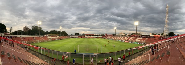 Estádio Onésio Brasileiro Alvarenga - Goiânia, GO