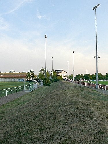 Queichtal-Stadion Nebenplatz - Offenbach/Queich