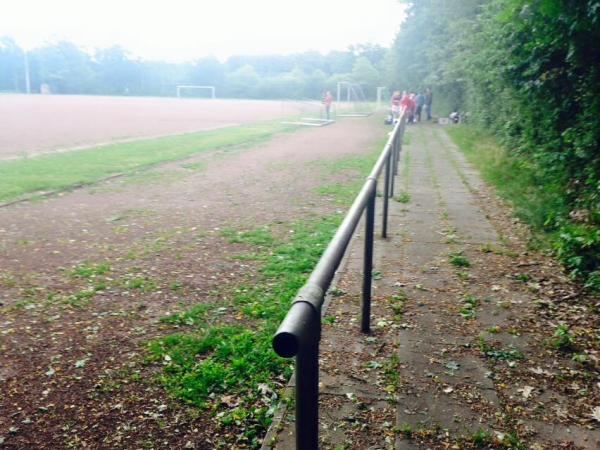 Sportplatz Hamfelderedder 2 (alt) - Börnsen