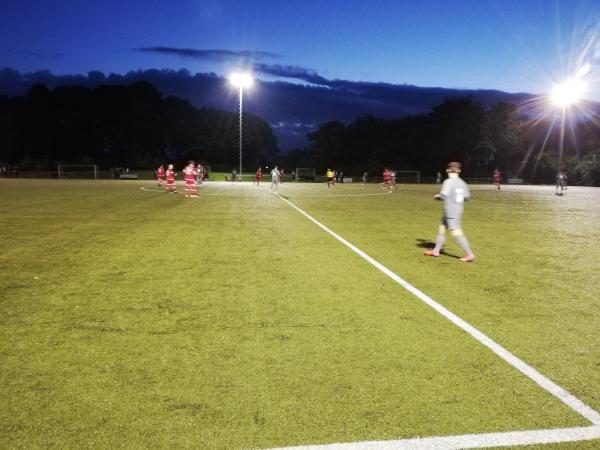 Sportplatz Am Schürkamp - Xanten-Lüttingen