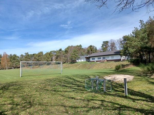 Sportplatz Schmittener Straße - Usingen-Merzhausen