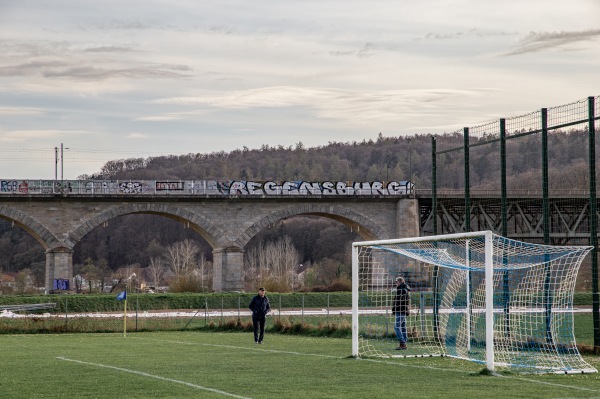 Sportgelände Am Pflanzgarten - Regensburg-Prüfening
