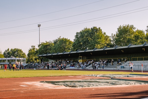 Josef-Bestler-Stadion - Aichach
