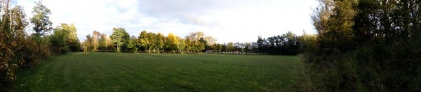 Erich-Schulz-Sportstätte Platz 2 - Teuchern-Deuben