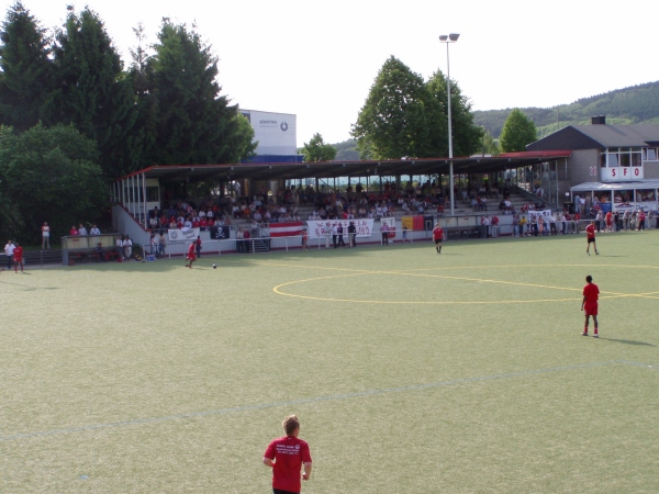 Willi-Vieler-Stadion - Iserlohn-Oestrich