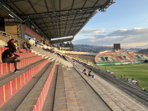 Estadio Municipal Jorge Andrade Cantos - Azogues