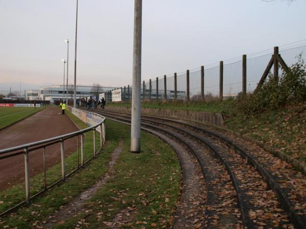 Montanhydraulikstadion - Holzwickede