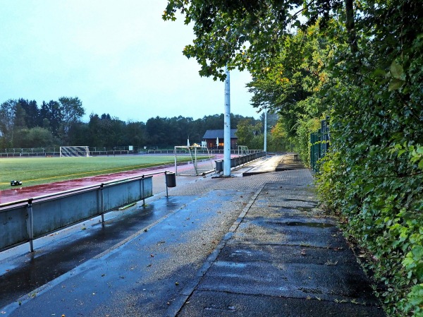Fußball- & Leichtathletik-Arena Eichen - Kreuztal-Stendenbach