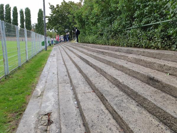 Sportplatz Kienhorststraße - Berlin-Reinickendorf