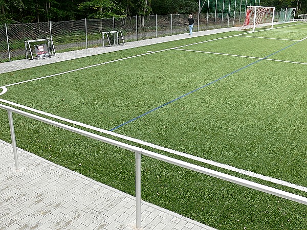B-Schmitt mobile Stadion Rot-Weiss Nebenplatz 1 - Mörfelden-Walldorf