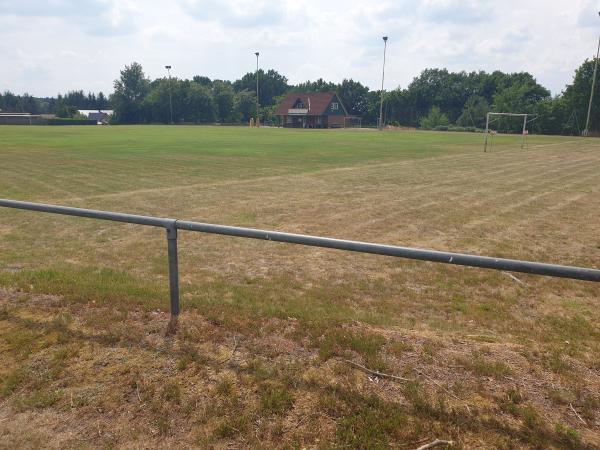 Oste-Ohe-Sportplatz - Bremervörde-Elm