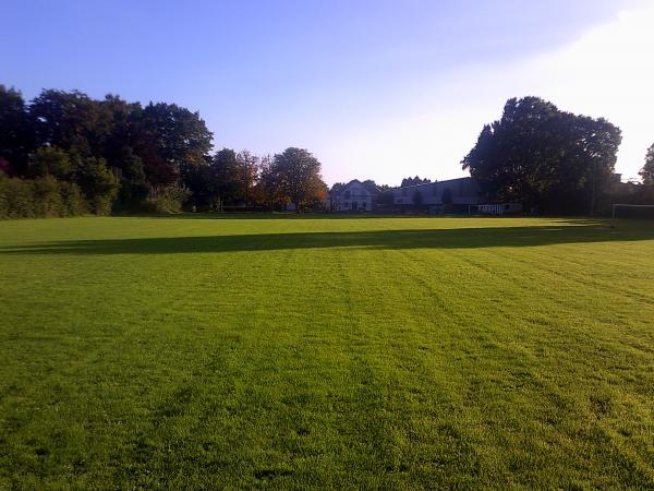 Schulsportplatz - Wrist