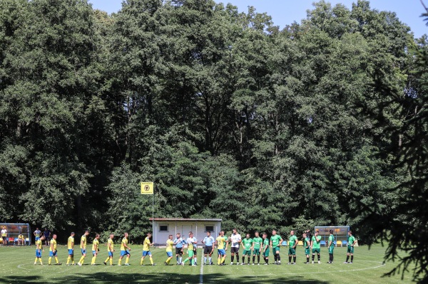 Boisko w Różana - Różana