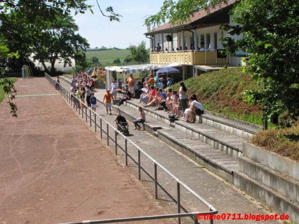 Leichtwiesenstadion - Burgstetten-Erbstetten