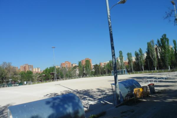 Campo de Fútbol Castroserna - Madrid, MD