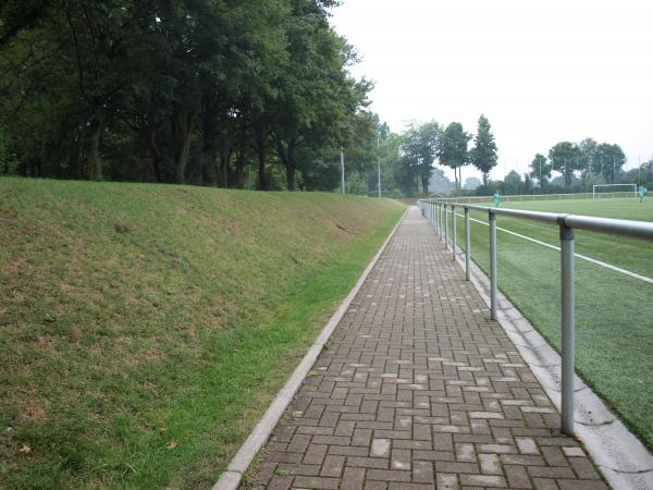 Bezirkssportanlage Oststraße Platz 3 - Gelsenkirchen-Erle